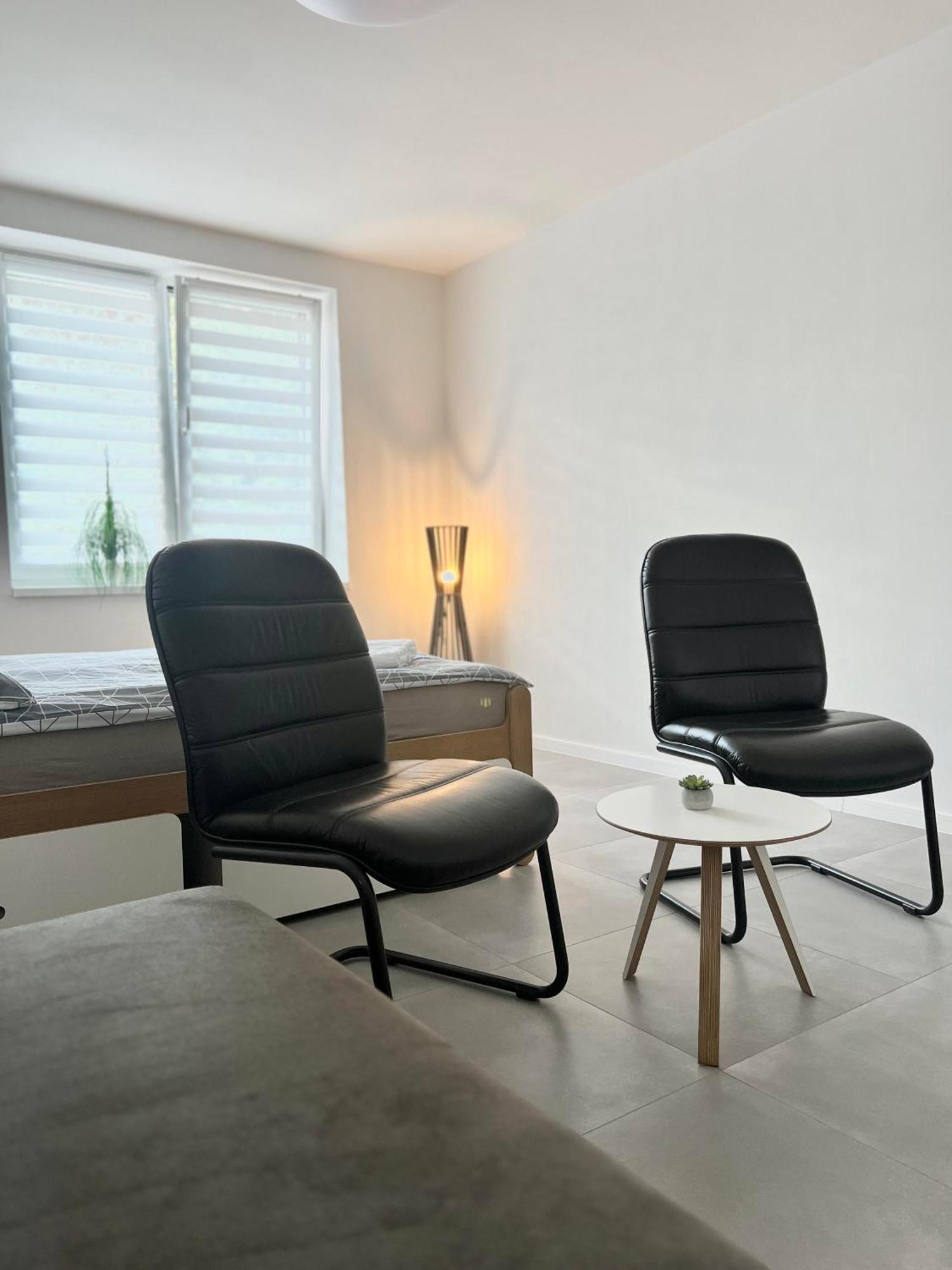 2 Moderne Apartmany 19 A 95 V Sukromi V Centre Mesta Turcianske Teplice Luaran gambar